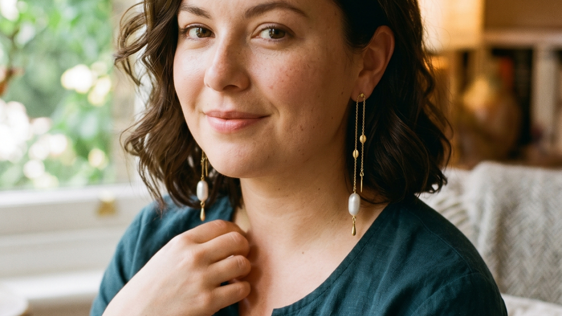 Earrings for round faces complete guide by Clarabelle