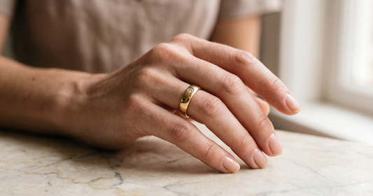 : Why does jewellery turn skin green causes and prevention by Clarabelle