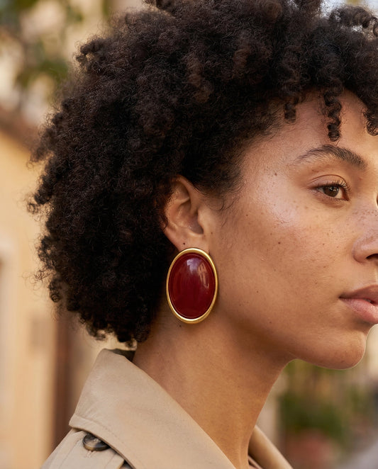 How to care for gold earrings and jewellery — maintenance guide by Clarabelle