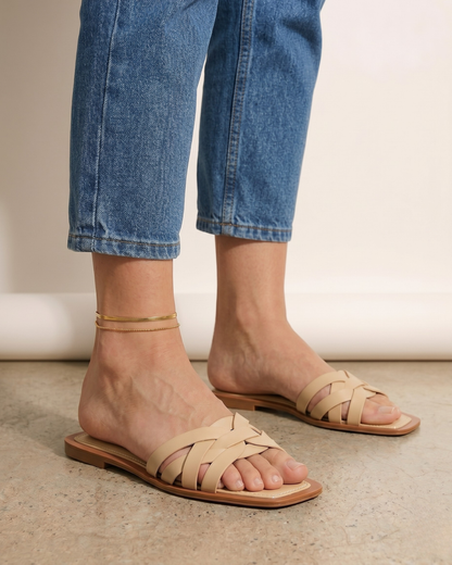 The Cleo Anklet by Clarabelle is understated elegance at its finest