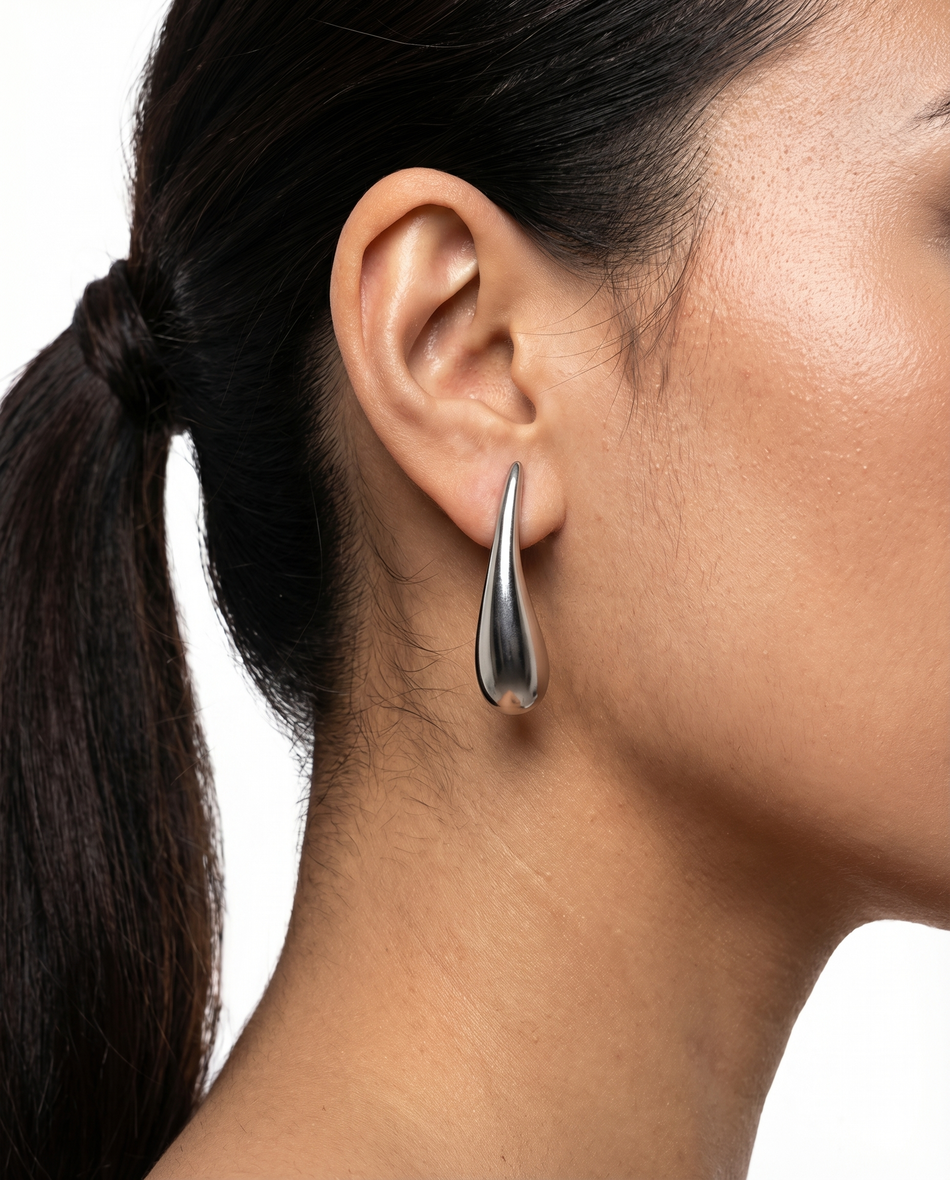 Maelle Drop Earrings